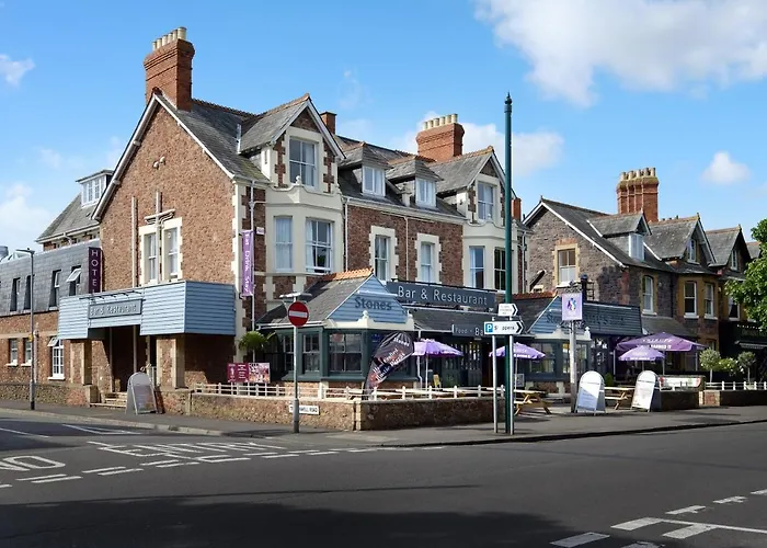 Stones Hotel&Bar